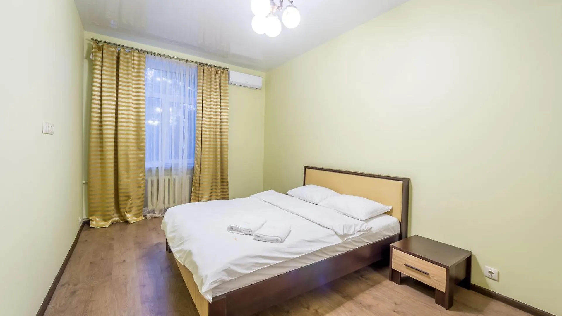 קייב Central Apartments 0*,